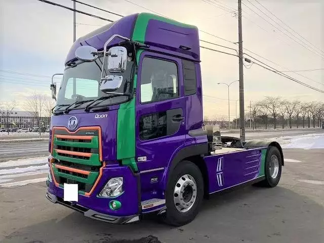 令和04年03月中古大型トラクタヘッド日産UDクオンの画像1
