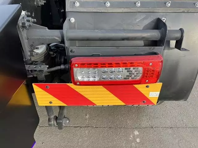 令和04年03月中古大型トラクタヘッド日産UDクオンの画像17