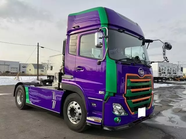 令和04年03月中古大型トラクタヘッド日産UDクオンの画像3