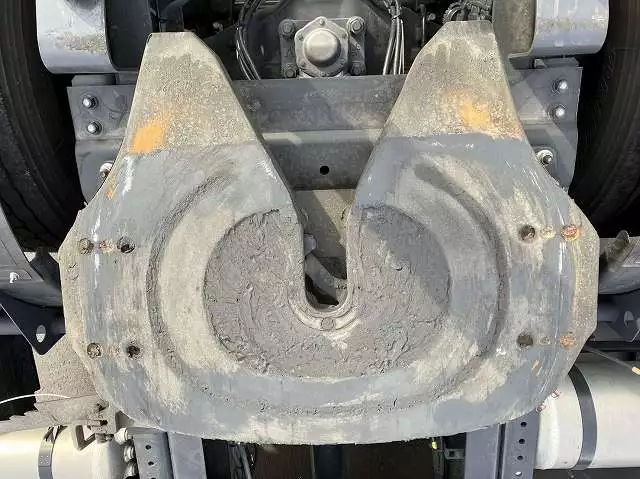 令和04年03月中古大型トラクタヘッド日産UDクオンの画像28