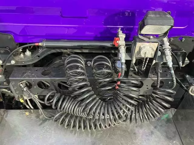 令和04年03月中古大型トラクタヘッド日産UDクオンの画像32