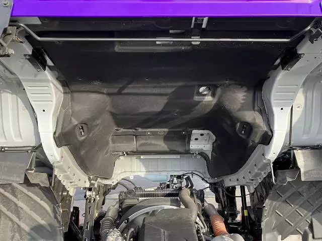 令和04年03月中古大型トラクタヘッド日産UDクオンの画像42