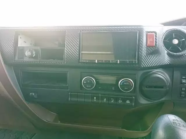 令和03年08月中古中型アルミバン・ウィング日野レンジャーの画像38