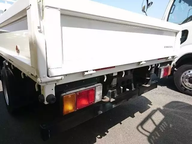 平成25年11月中古小型マツダマツダの画像15