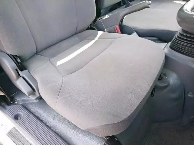 平成25年11月中古小型マツダマツダの画像31