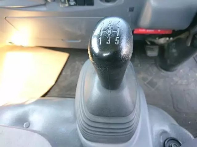 平成25年11月中古小型マツダマツダの画像35