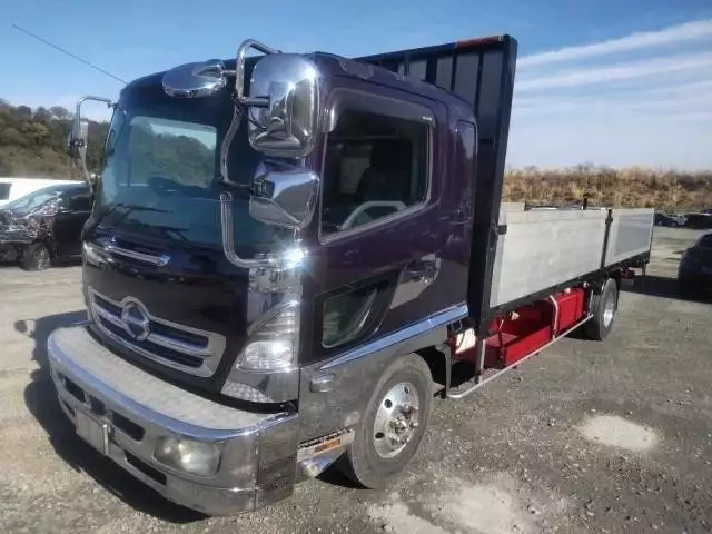 平成18年03月中古中型日野レンジャーの画像1