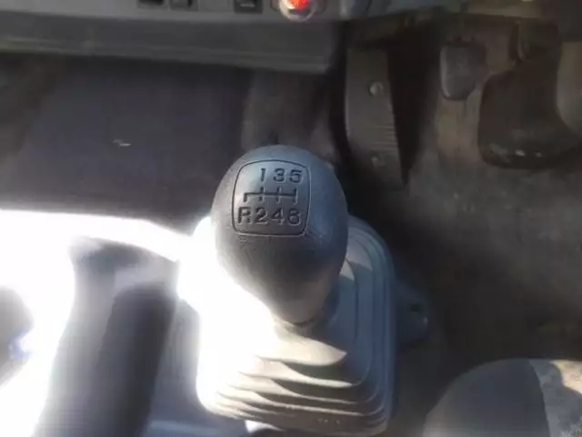 平成18年03月中古中型日野レンジャーの画像41