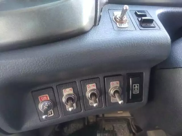 平成18年03月中古中型日野レンジャーの画像42