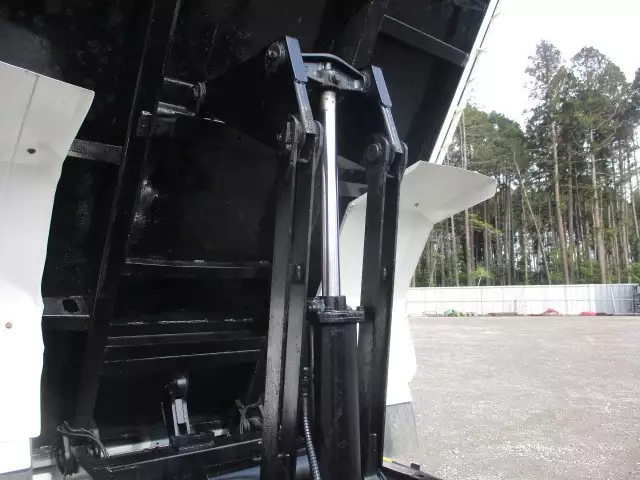 平成26年02月中古中型日野レンジャーの画像30