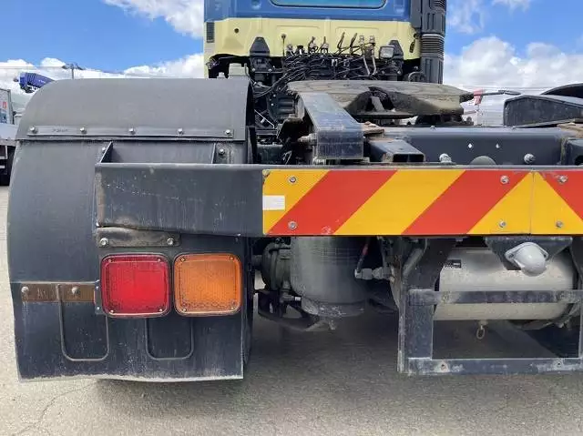 平成26年03月中古大型トラクタヘッド日野日野の画像15