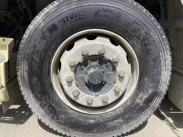 平成26年03月中古大型トラクタヘッド日野日野の画像17