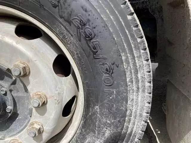 平成26年03月中古大型トラクタヘッド日野日野の画像18