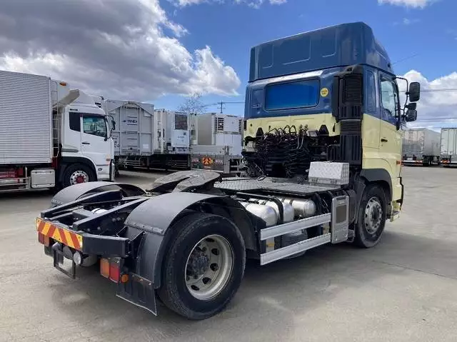 平成26年03月中古大型トラクタヘッド日野日野の画像4