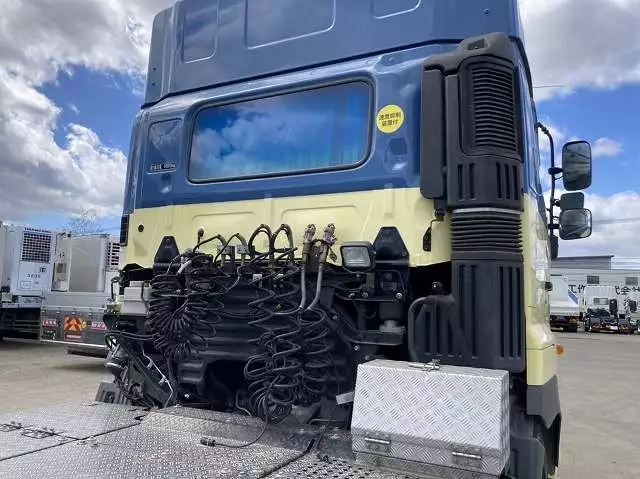 平成26年03月中古大型トラクタヘッド日野日野の画像7