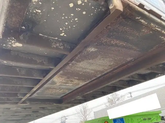 40FT冷凍コンテナ 床:T型キーストン ラッシング2段の画像2