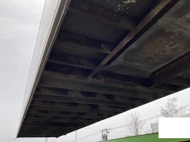 40FT冷凍コンテナ 床:T型キーストン ラッシング2段の画像3