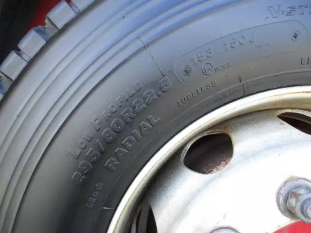 平成29年03月中古大型トラクタヘッド日野プロフィアの画像24