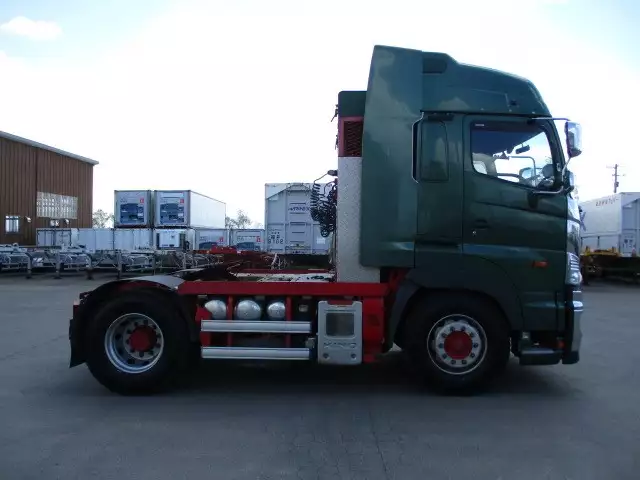 平成29年03月中古大型トラクタヘッド日野プロフィアの画像4