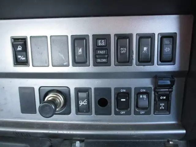 平成29年03月中古大型トラクタヘッド日野プロフィアの画像55