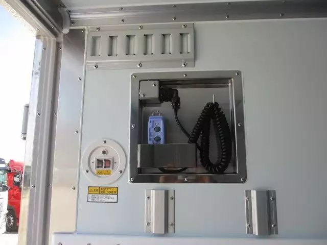 令和03年08月中古中型冷凍バン・ウィング日野レンジャーの画像38