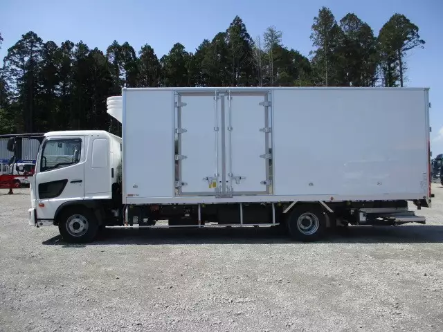 令和03年08月中古中型冷凍バン・ウィング日野レンジャーの画像8