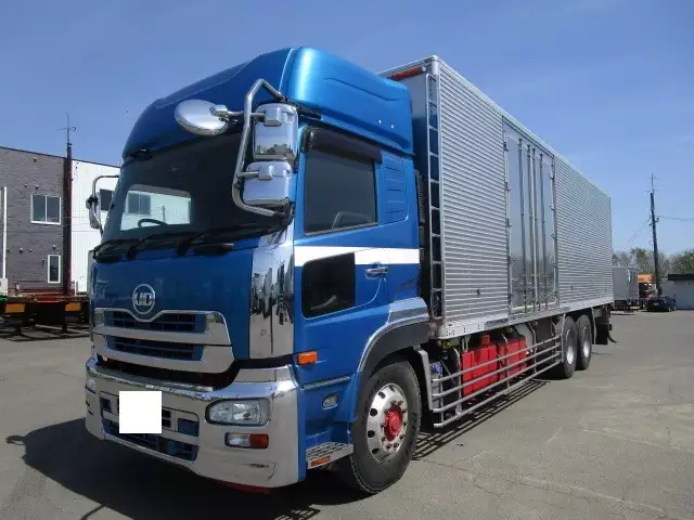 平成25年09月中古大型冷凍バン・ウィング日産UDクオンの画像1