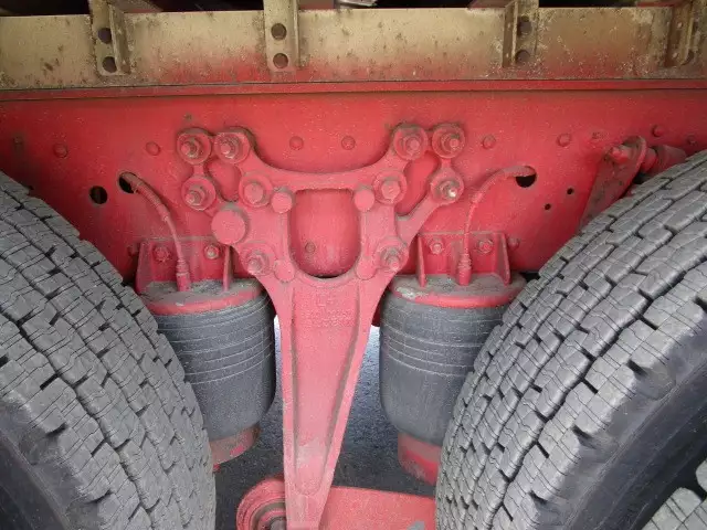 平成25年09月中古大型冷凍バン・ウィング日産UDクオンの画像13