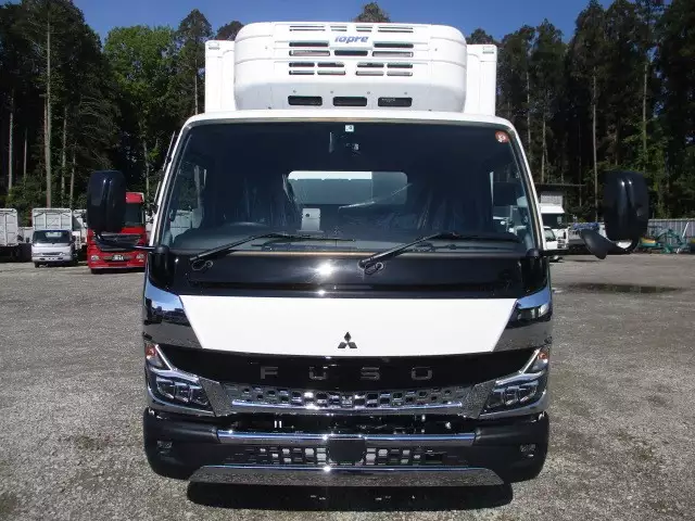 令和03年11月中古小型冷凍バン・ウィング三菱ふそう三菱の画像2