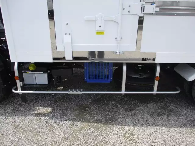 令和03年11月中古小型冷凍バン・ウィング三菱ふそう三菱の画像14