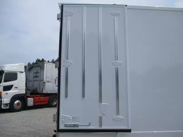 令和03年11月中古小型冷凍バン・ウィング三菱ふそう三菱の画像31