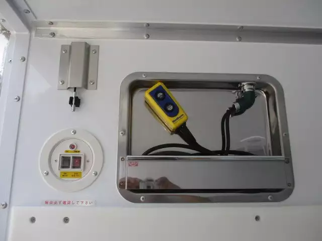 令和03年11月中古小型冷凍バン・ウィング三菱ふそう三菱の画像36