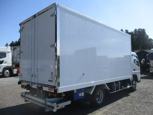 令和03年11月中古小型冷凍バン・ウィング三菱ふそう三菱の画像5