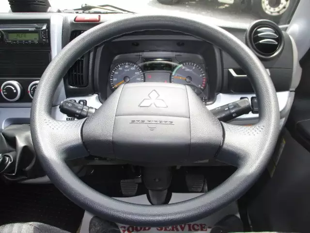 令和03年11月中古小型冷凍バン・ウィング三菱ふそう三菱の画像50