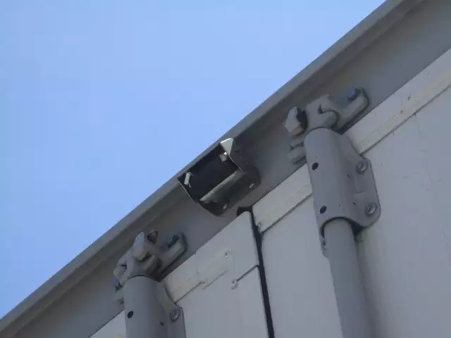 令和01年/平成31年03月中古大型アルミバン・ウィング日野プロフィアの画像26