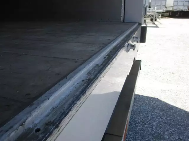 令和01年/平成31年03月中古大型アルミバン・ウィング日野プロフィアの画像29