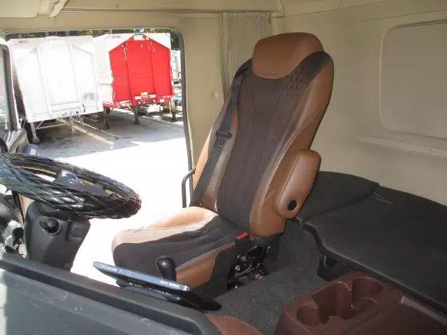 令和01年/平成31年03月中古大型アルミバン・ウィング日野プロフィアの画像55