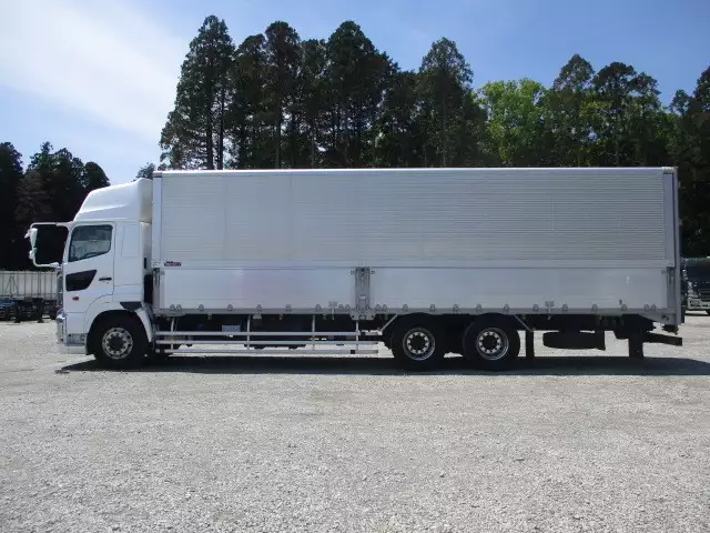 令和01年/平成31年03月中古大型アルミバン・ウィング日野プロフィアの画像8