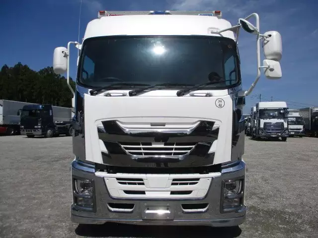 平成30年03月中古大型アルミバン・ウィングいすゞギガの画像2