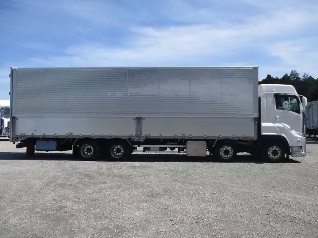 平成30年03月中古大型アルミバン・ウィングいすゞギガの画像4