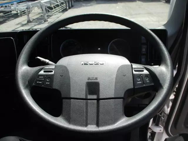 平成30年03月中古大型アルミバン・ウィングいすゞギガの画像54