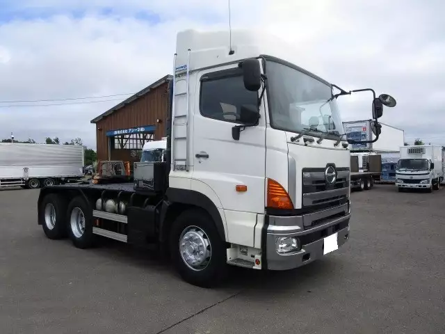 平成28年05月中古大型トラクタヘッド日野プロフィアの画像3