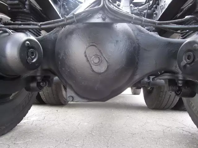 平成28年05月中古大型トラクタヘッド日野プロフィアの画像9