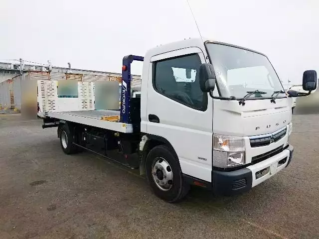 平成29年04月中古小型三菱ふそうキャンターの画像2