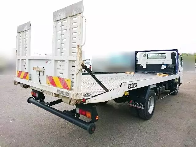 平成29年04月中古小型三菱ふそうキャンターの画像3