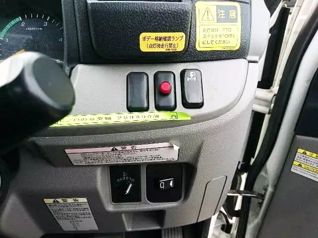 平成29年04月中古小型三菱ふそうキャンターの画像34