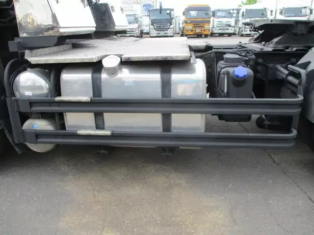 平成28年11月中古大型トラクタヘッドいすゞギガの画像16