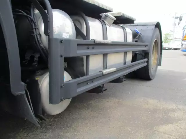 平成28年11月中古大型トラクタヘッドいすゞギガの画像17