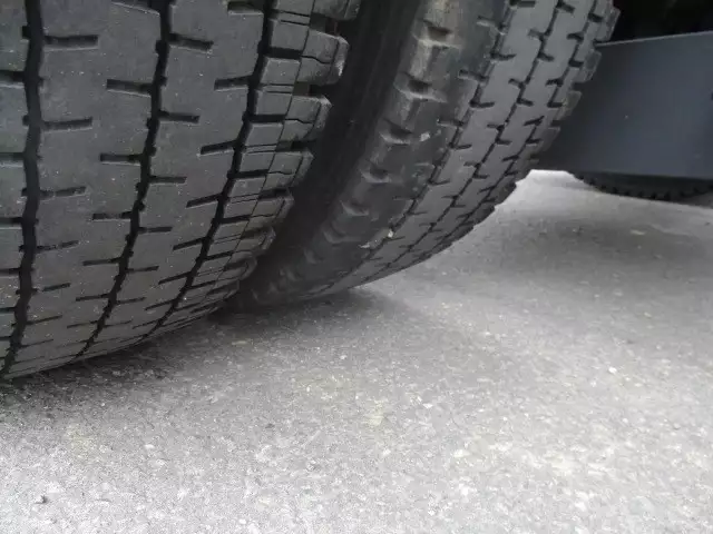 平成28年11月中古大型トラクタヘッドいすゞギガの画像31