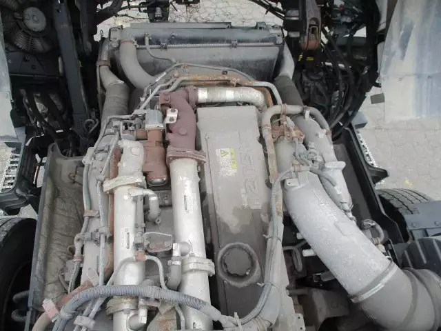 平成28年11月中古大型トラクタヘッドいすゞギガの画像35